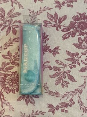 NWT Stoney clover land Makeup Removal cloth - Light Aqua baby Blue
